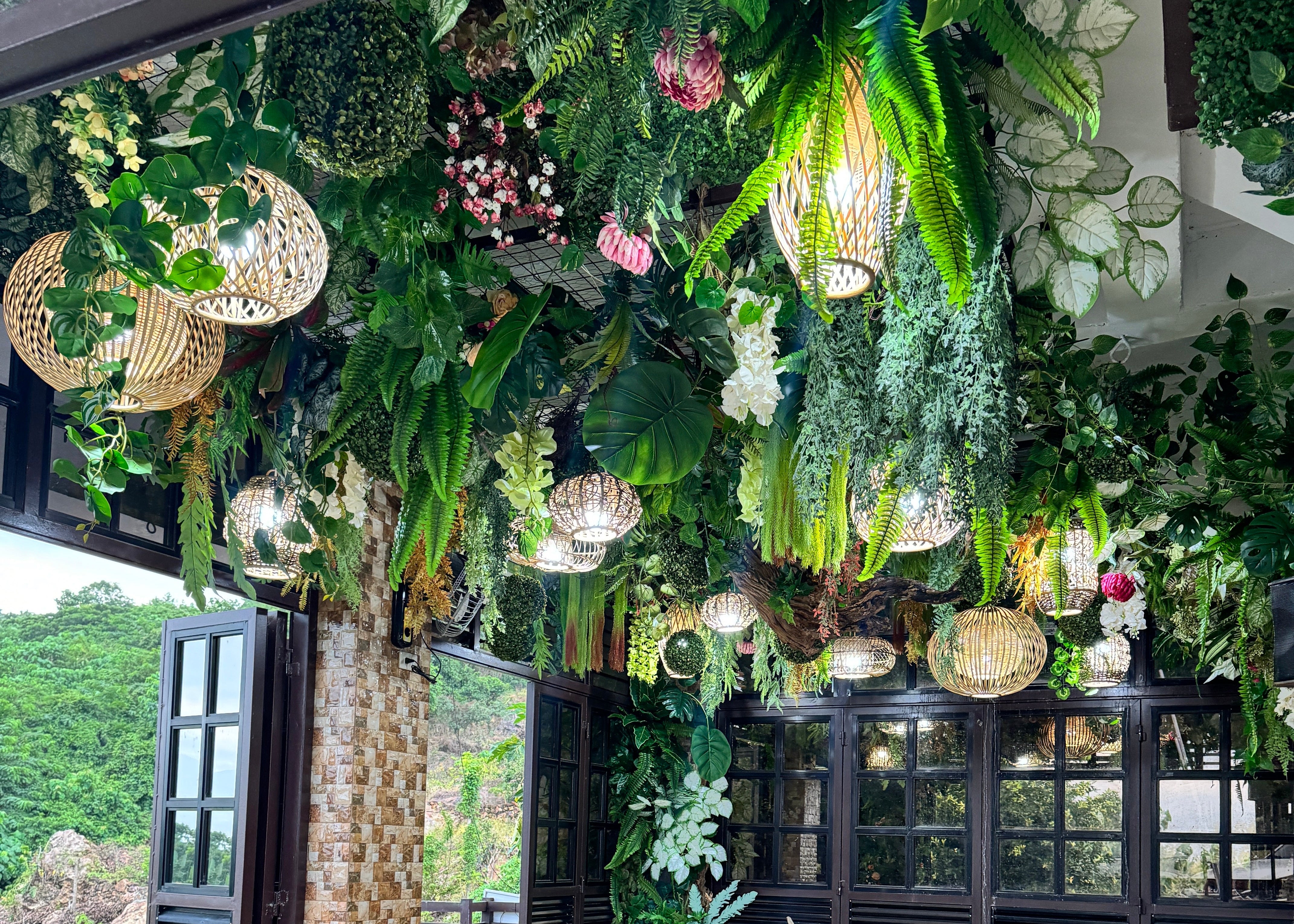 Avelyn Florist & Event Stylist